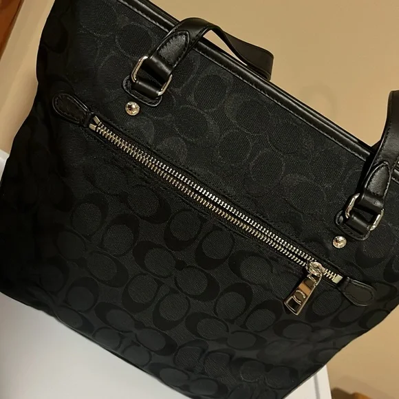Coach Black Signature Tote Bag - Picture 4 of 13